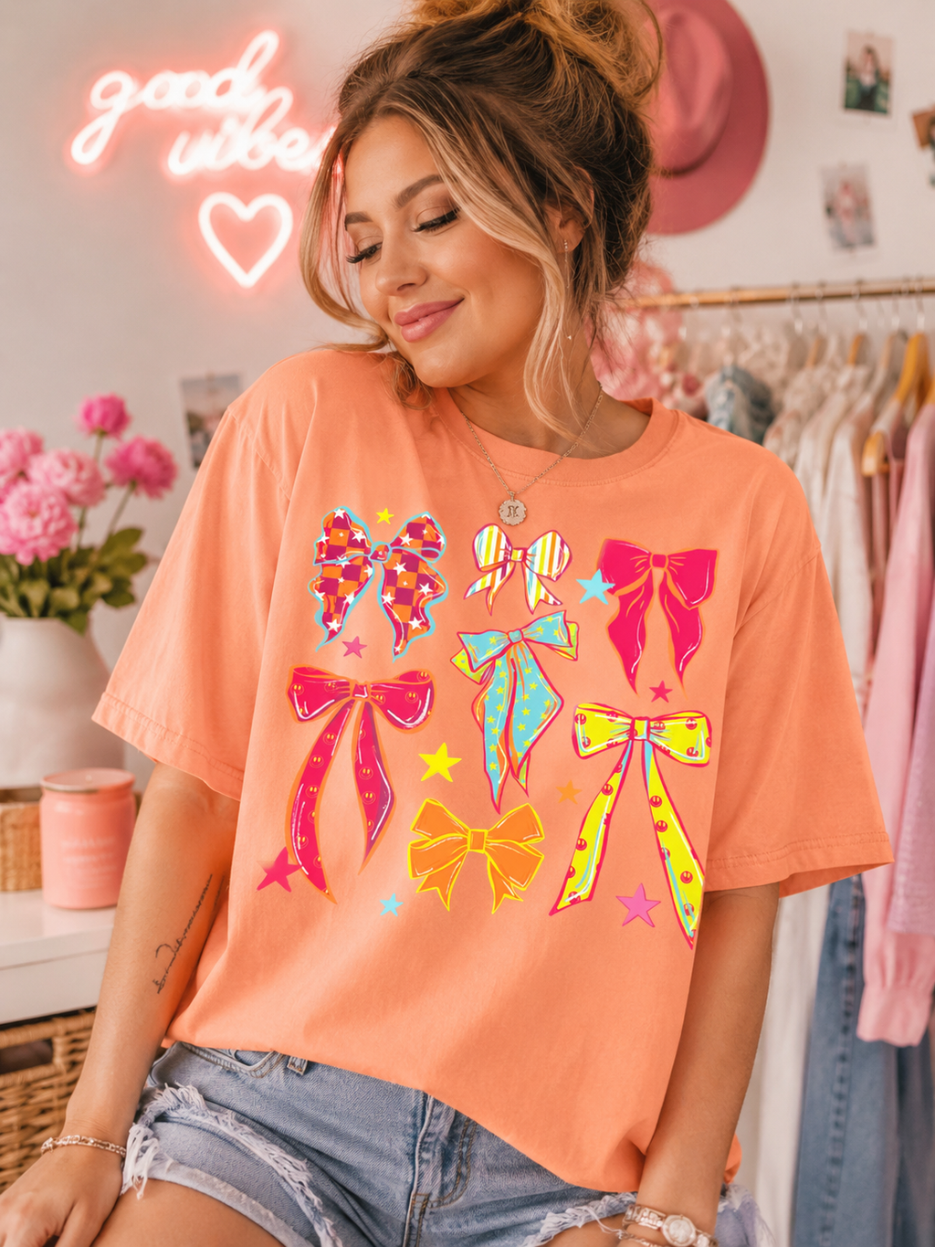 Bows Summer Neon T-Shirt - Coquettes